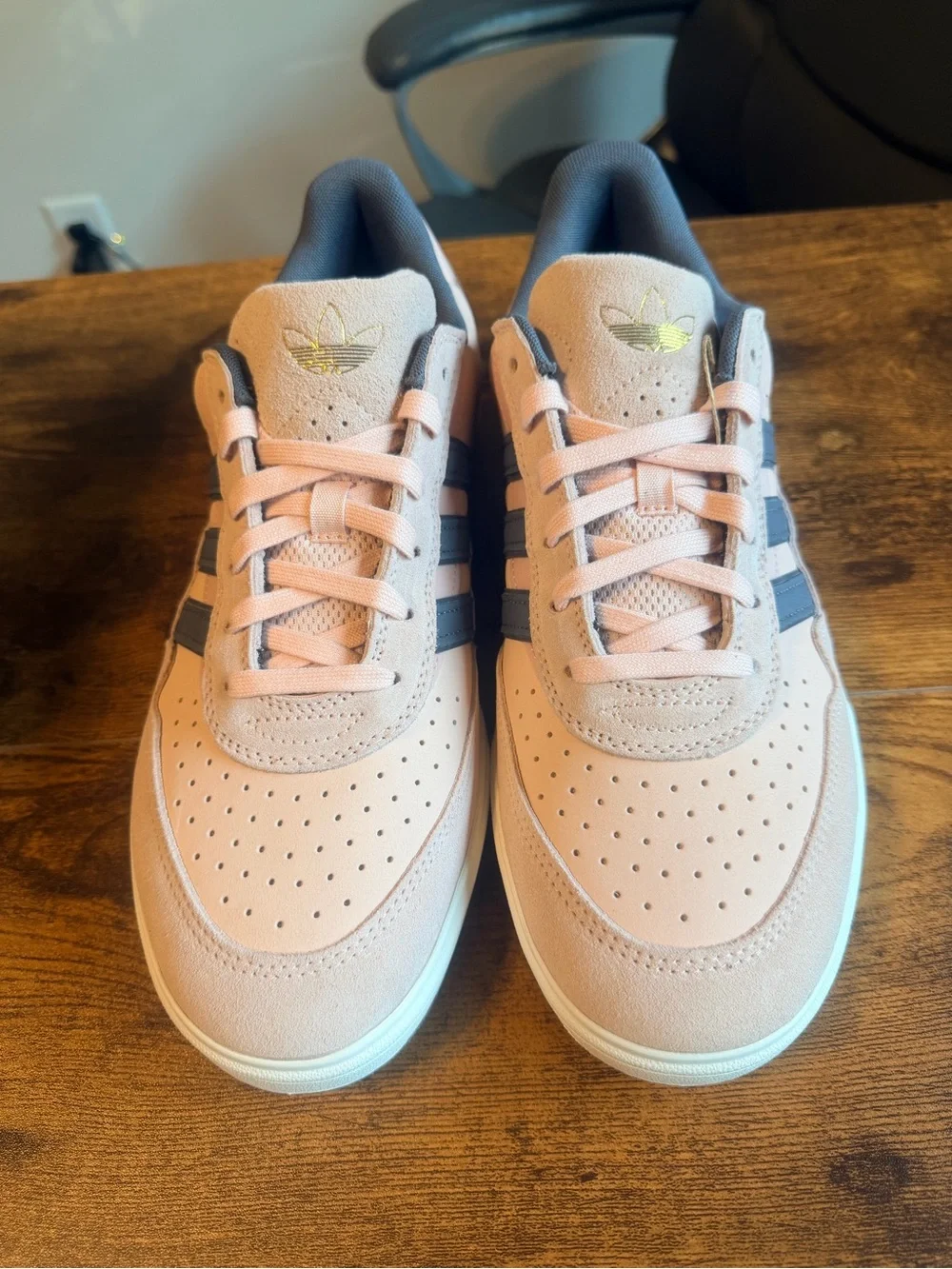 adidas Tyshawn II Sneakers in Pink and Gray 11.5M
